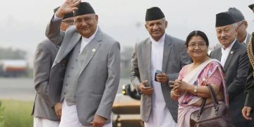 प्रधानमन्त्री ओली स्वदेश फिर्ता
