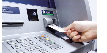 सबै बैंक तथा फाइनान्स कम्पनीहरुले अबदेखि एटीएममा नेपाली भाषा पनि राख्नुपर्ने