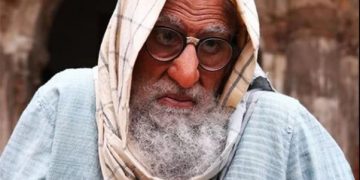 ‘गुलाबो सिताबो’मा अमिताभको यस्तो लुक्स