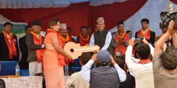 विद्यालय पुनर्निर्माण द्रुत गतिमा, एकैदिन ४ विद्यालयले पाए नयाँ भवन !