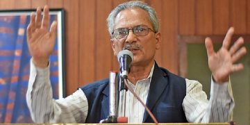डा. भट्टराई भन्छन् : ओली सरकारले देशलाई विश्वकै पिछडिएको बनाउँछ