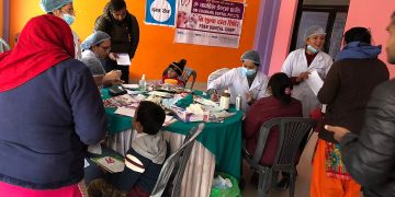 नयाँपाटीमा ॐ चावहिल डेन्टलद्धारा निःशुल्क दन्त शिविर