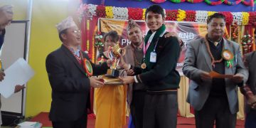 २४ सयलाई पछि पार्दै पायोनियरका सुरज बने गणित परिक्षामा च्याम्पियन