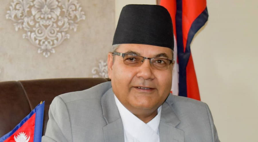 गोकुल बास्कोटाको घरमा बम विष्फोट