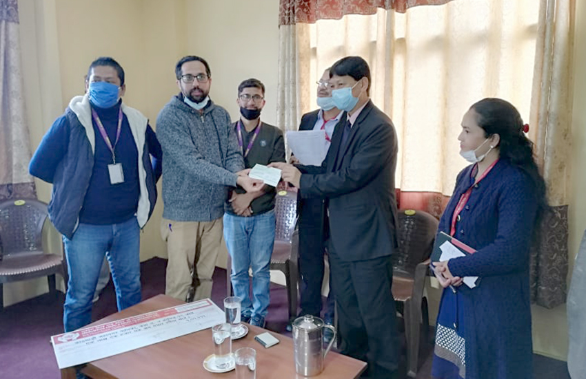 भिएस कलेजद्धारा वडाको राहत कोषमा ५० हजार सहयोग