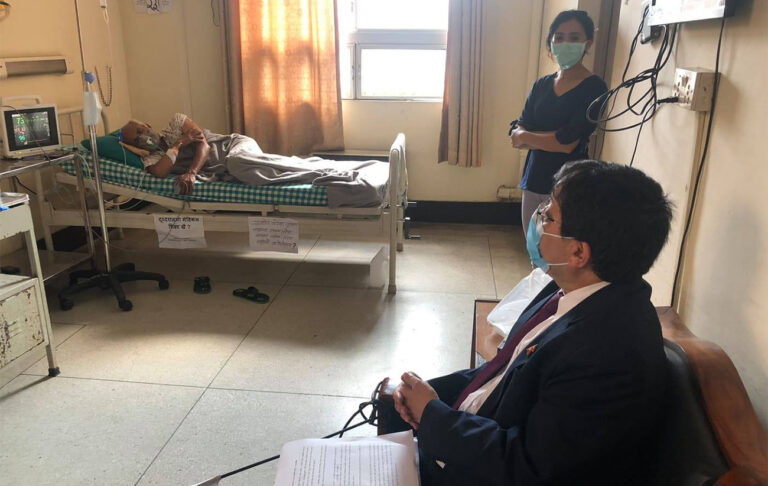 आकस्मिक र कोभिडका बाहेक सम्पूर्ण स्वास्थ्य सेवा बहिष्कार गर्ने चिकित्सक संघको निर्णय