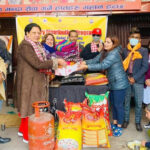 बूढानीलकण्ठ नेवा पुःचद्धारा एकै दिन स्वास्थ्य सामाग्री, खाद्य सामाग्री तथा न्यानो कपडा वितरण