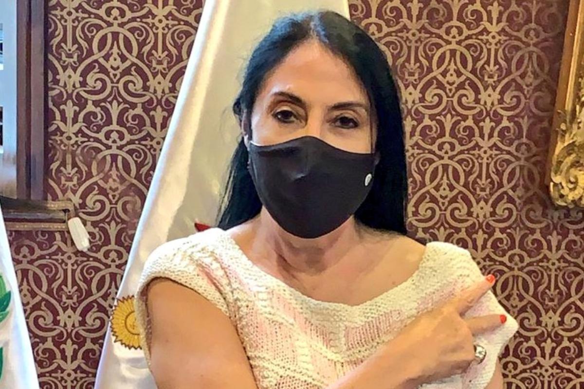 कोरोना भ्याक्सिन लगाउँदा मन्त्री पदबाटै राजीनामा
