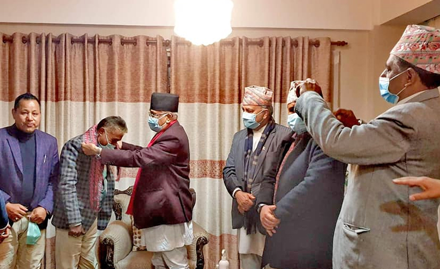 ओली समूहको क्रेज बढ्दो, जसपा नेता शिवजी यादव ओली समूह प्रवेश गरे