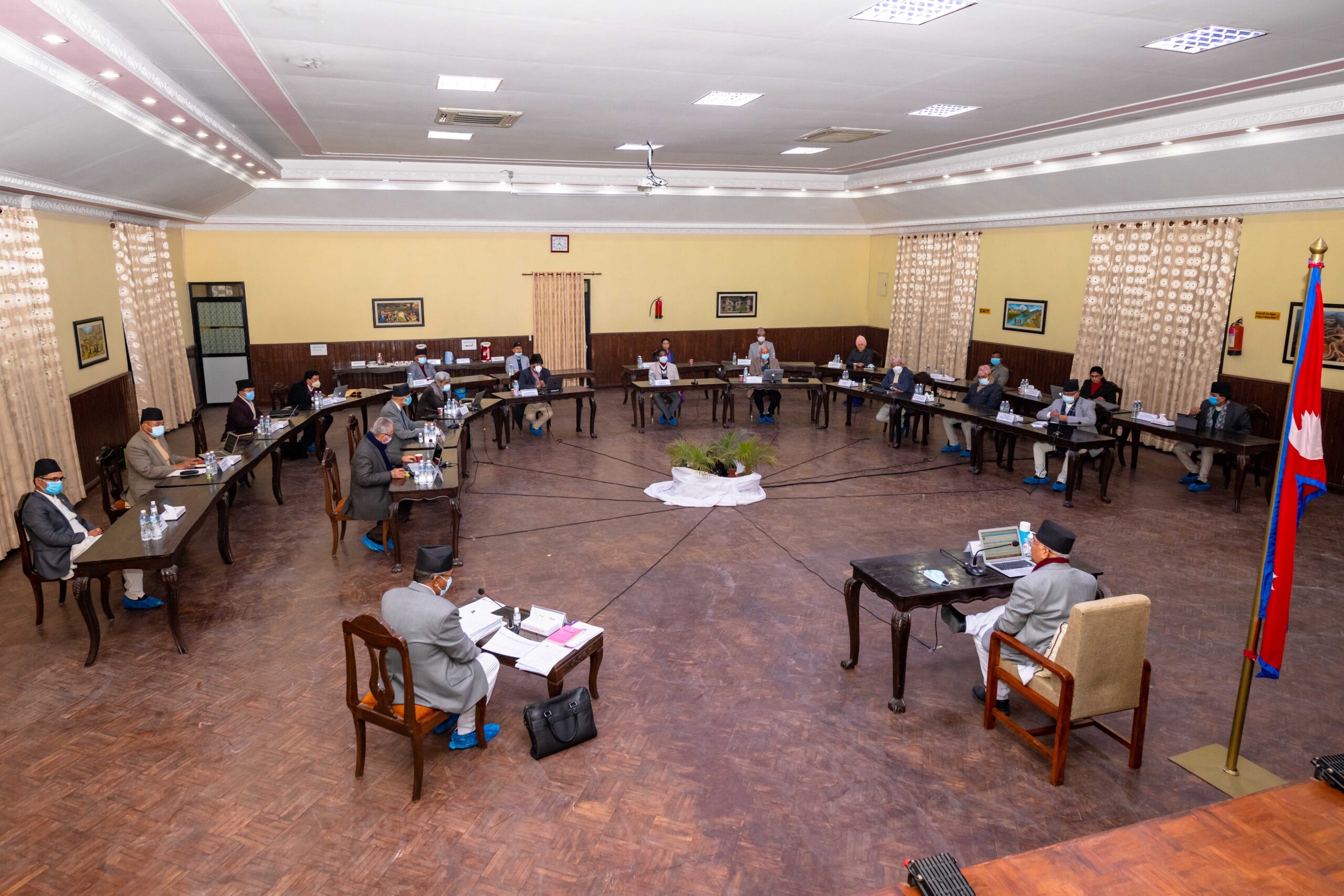 संसद पुनर्स्थापनापछि प्रधानमन्त्रीले बोलाए मन्त्रिपरिषद् बैठक
