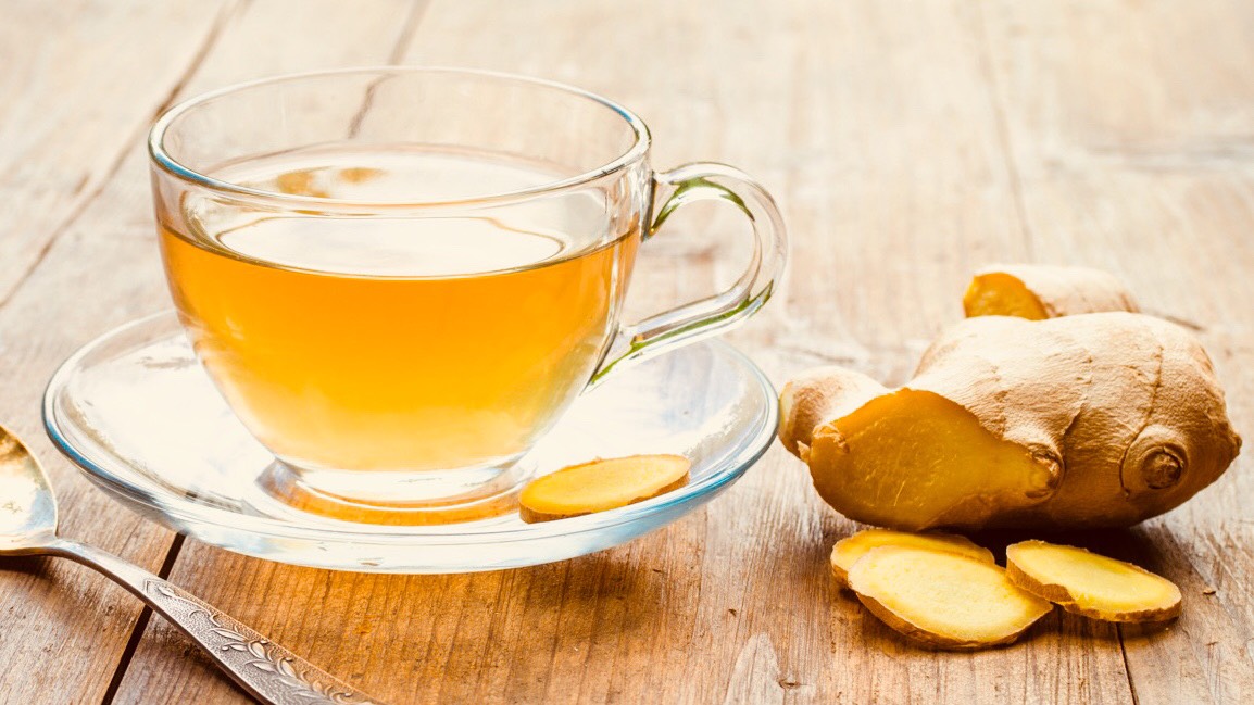 अदुवा हालेको चियाको अत्यधिक पिउनु हुन्छ ? स्वास्थ्यमा हानी हुन सक्छ