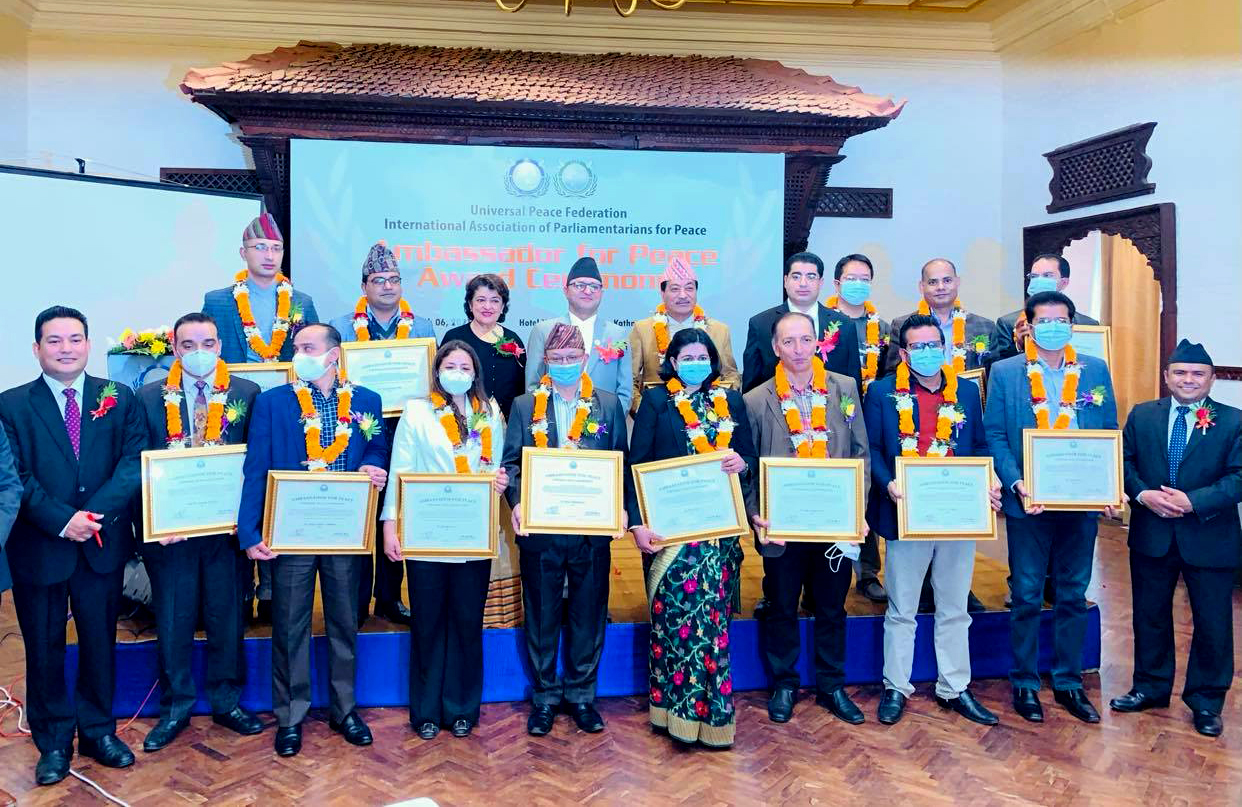 UPF Honored the Health Front liners by Ambassador for Peace Award