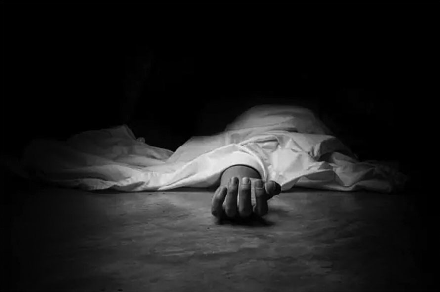 बस र ट्रक ठोक्किँदा ३ जनाको मृत्यु, १० जना घाइते