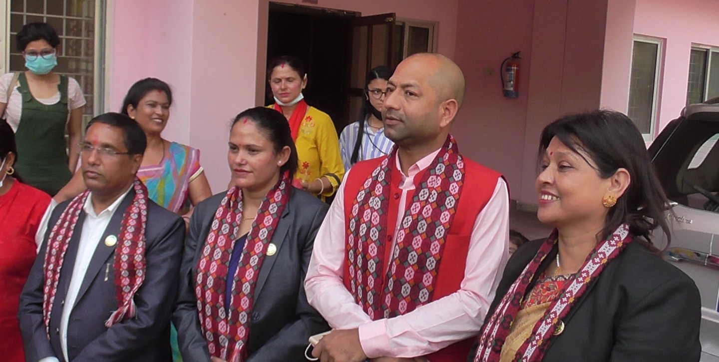 लुम्बिनीमा मन्त्री बनेकालाई कार्यभार सम्हाल्न नपाउँदै राजीनाको अल्टिमेटम