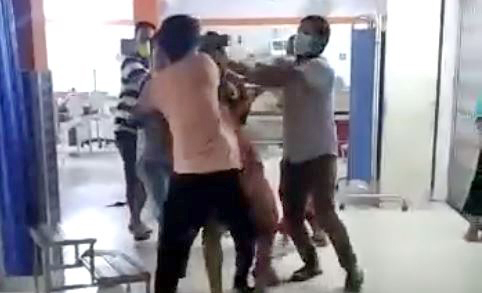 विराट शिक्षण अस्पतालमा डाक्टर र स्वास्थ्यकर्मीमाथि कुटपिट