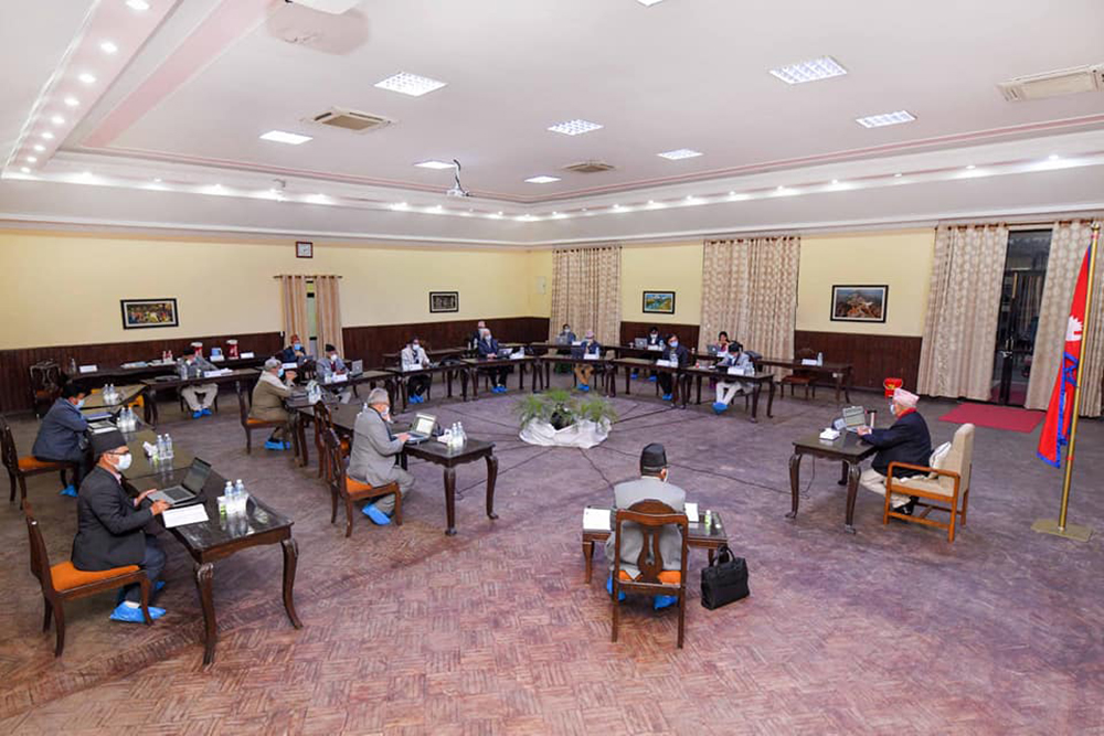 ओलीले आकस्मिक डाके मन्त्रिपरिषद्‌को बैठक