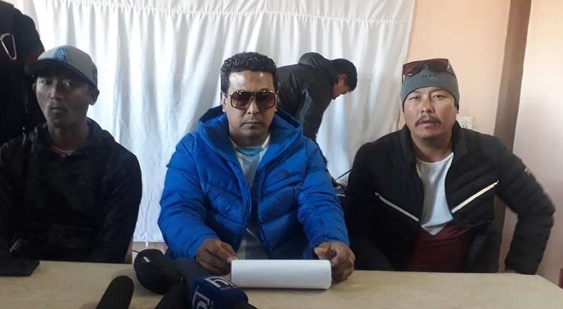 ‘दिपक मनाङे’ सम्पर्कविहीन भएपछि गुरुङको मुख्यमन्त्री पद धरापमा