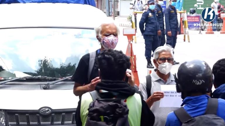 ओलीतन्त्रले हामीलाई ६ घण्टा थुन्यो : खगेन्द्र संग्रौला