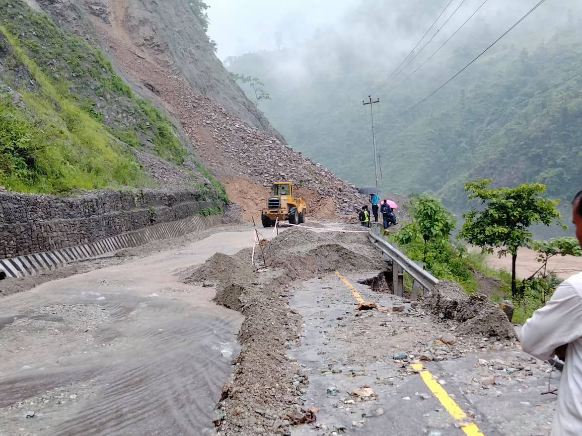 पृथ्वी राजमार्ग भासियो, एकतर्फी सवारी सञ्चालन