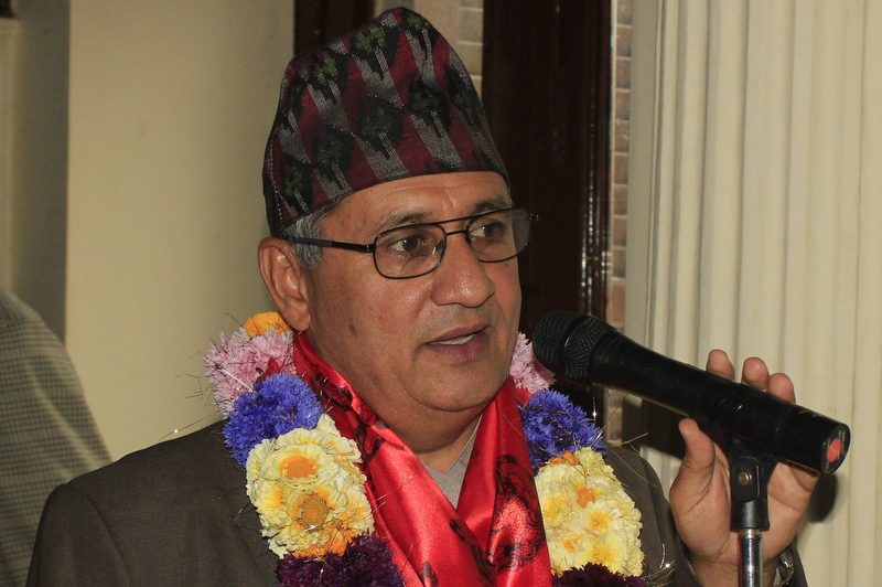 माधव समूह विभाजित, भीम आचार्य भन्छन् : एमाले फुटाउने षड्यन्त्र हुँदैछ