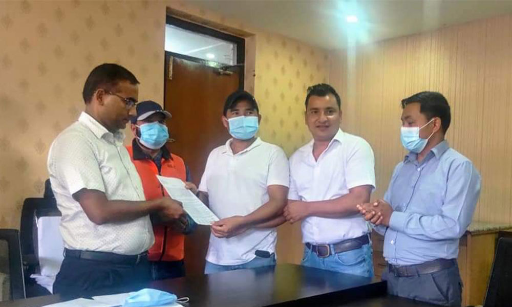 पेट्रोलियम पदार्थको मूल्य वृद्धि तत्काल फिर्ता लिन पाँच विद्यार्थी संगठनको माग