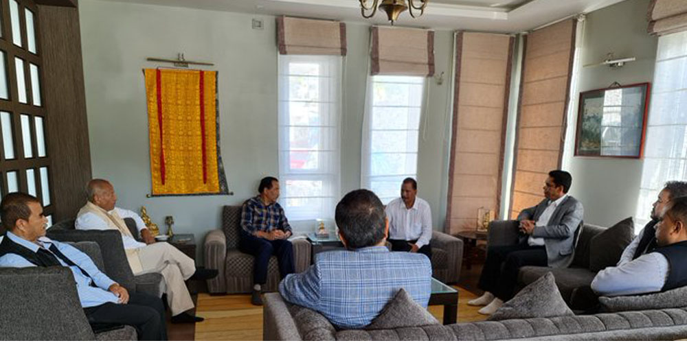 राप्रपाका अध्यक्ष कमल थापा र विप्लवबीच भेटवार्ता