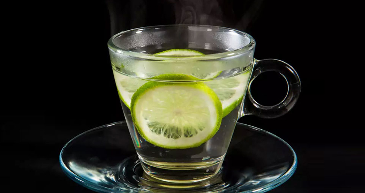 के साँच्चै ‘हट लेमन’ पिउँदा तौल घट्छ ?