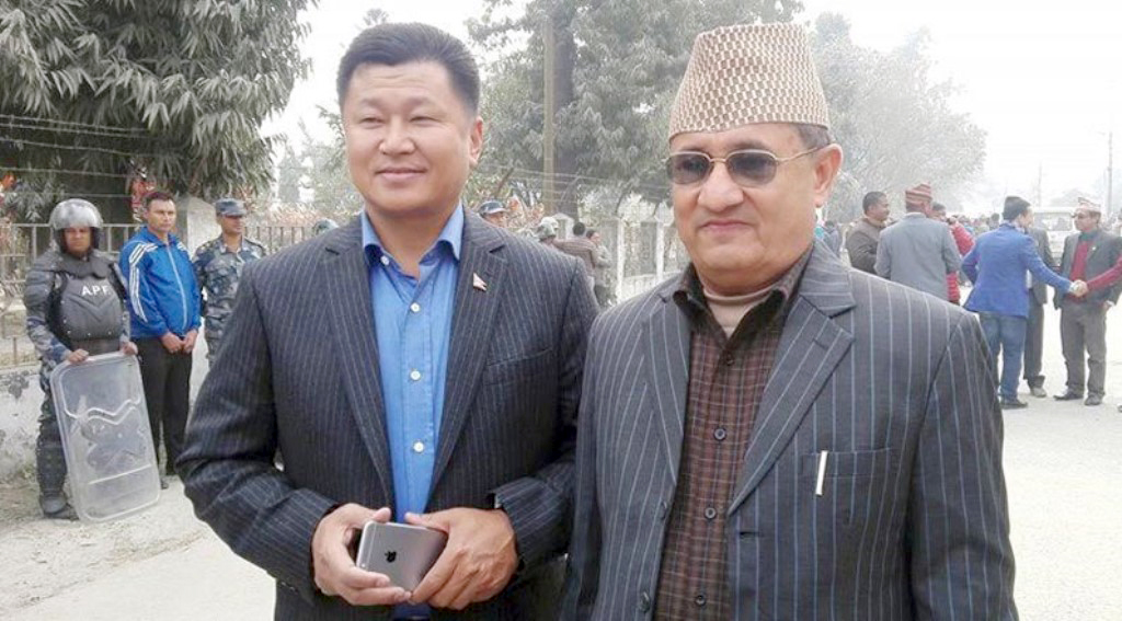 केपी ओलीको अर्को सरकार पनि ढल्यो, भीम आचार्य बन्दै मुख्यमन्त्री