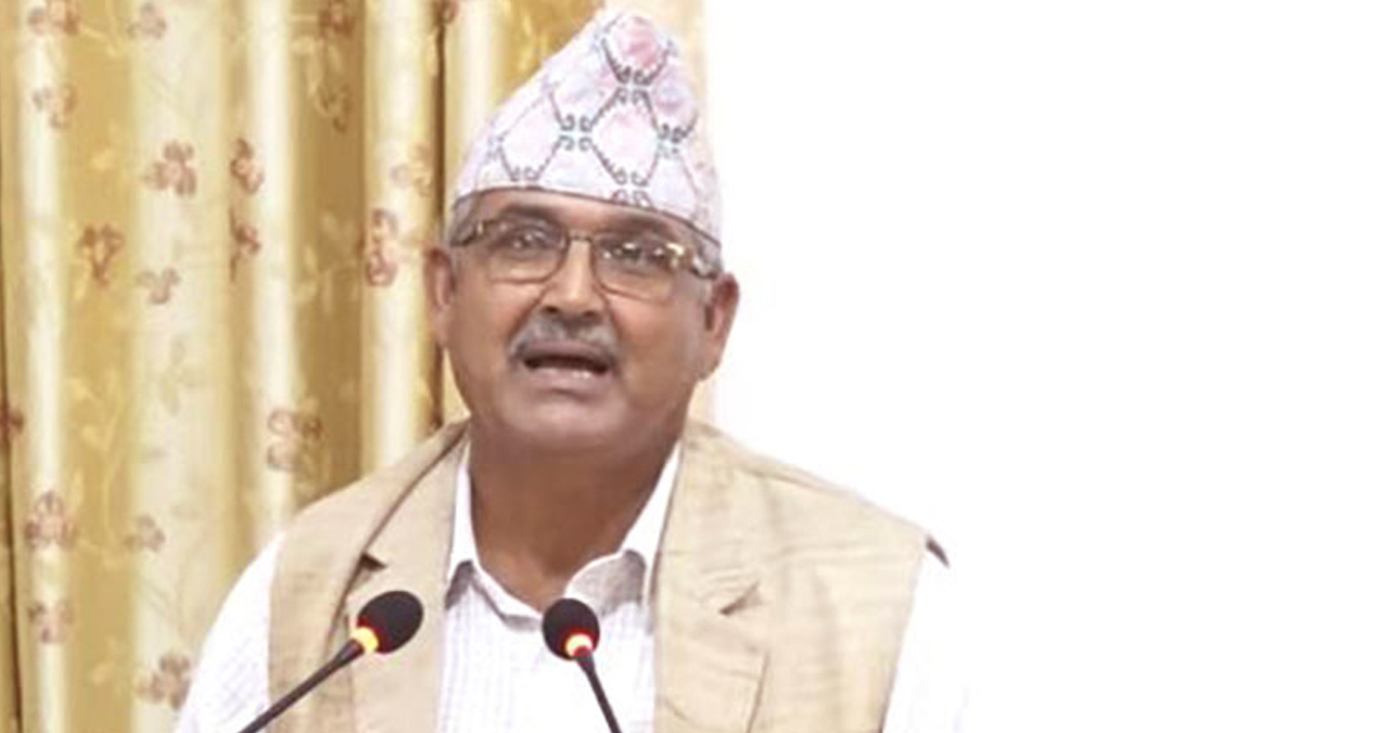 नेकपा समाजवादीका सांसद भन्छन्– हामी मोही पार्दा निस्किएको क्रिमजस्तै हौं, दायाँ-बायाँ हुन्नौं
