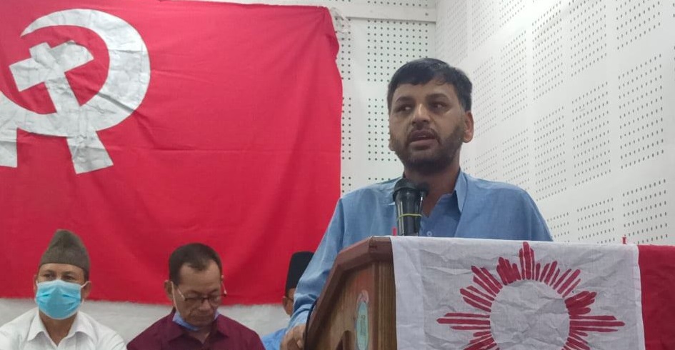 माधब नेपाललाई विष्णु रिजालको व्यंग्य : साइनबोर्ड झुण्ड्याउँदैमा पार्टी बन्दैन