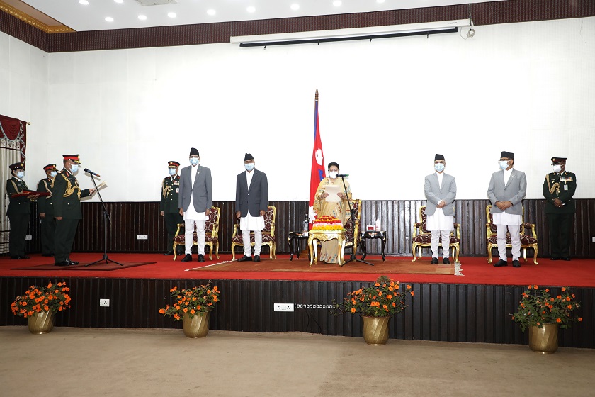नवनियुक्त प्रधानसेनापति शर्माले लिए शपथ