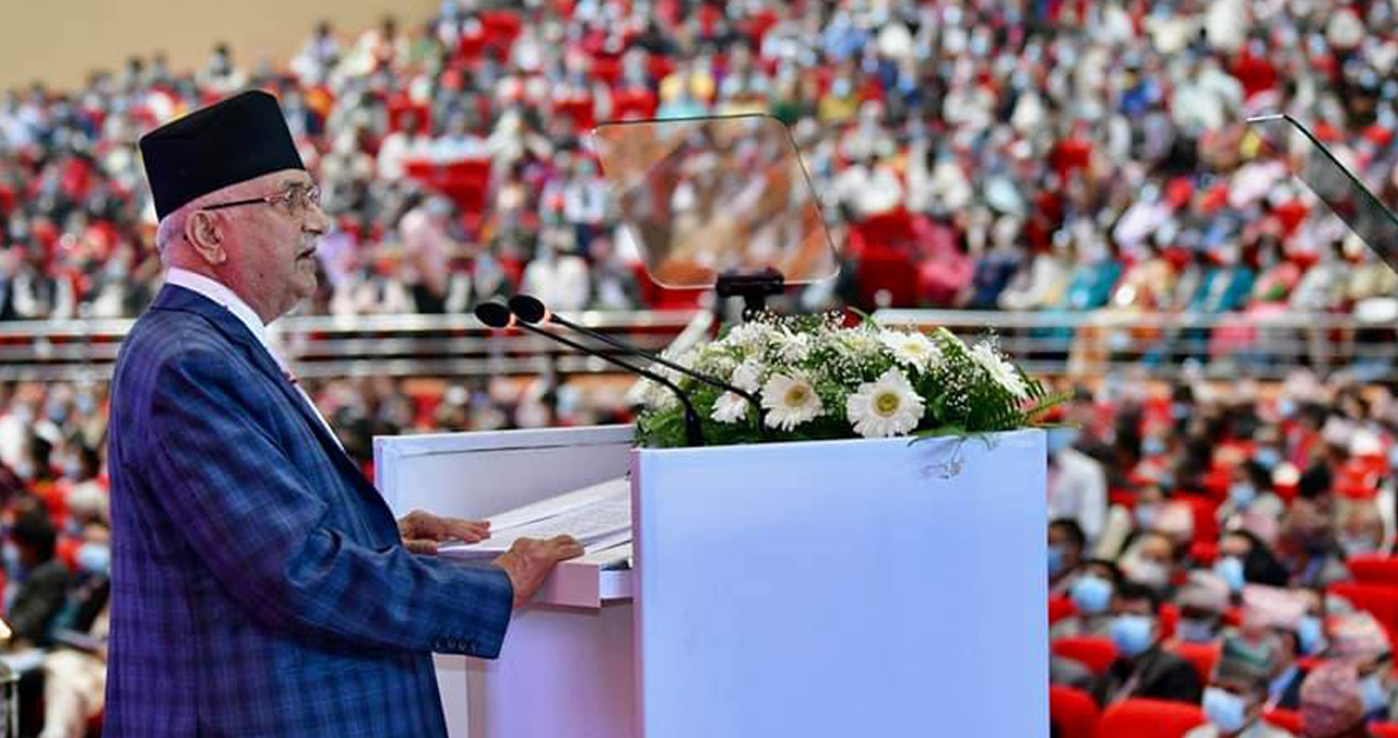 कांग्रेस प्रमुख प्रतिस्पर्धी : ओली