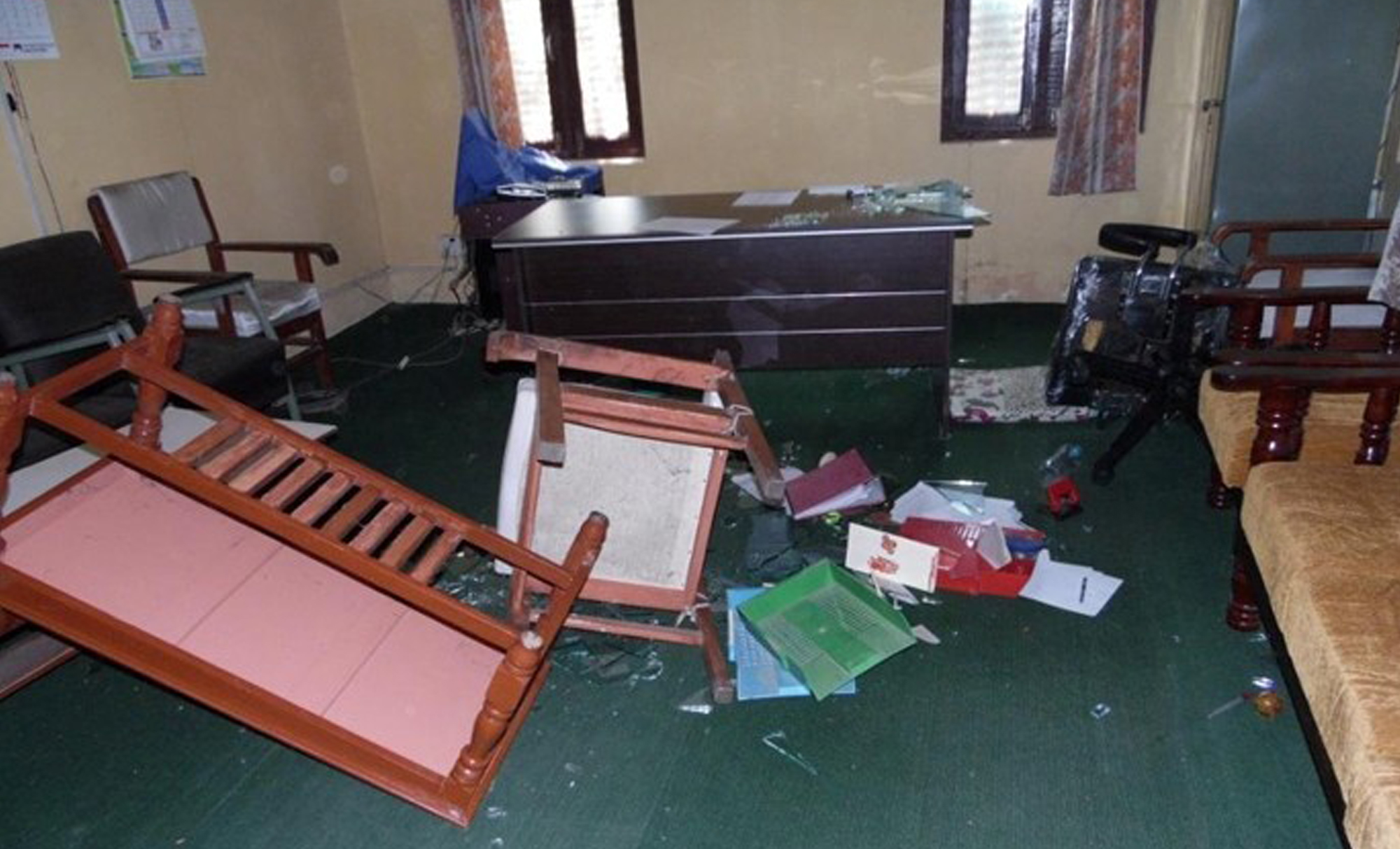 एमालेबाट निर्वाचित वडाअध्यक्ष कार्यालय नआएपछि…