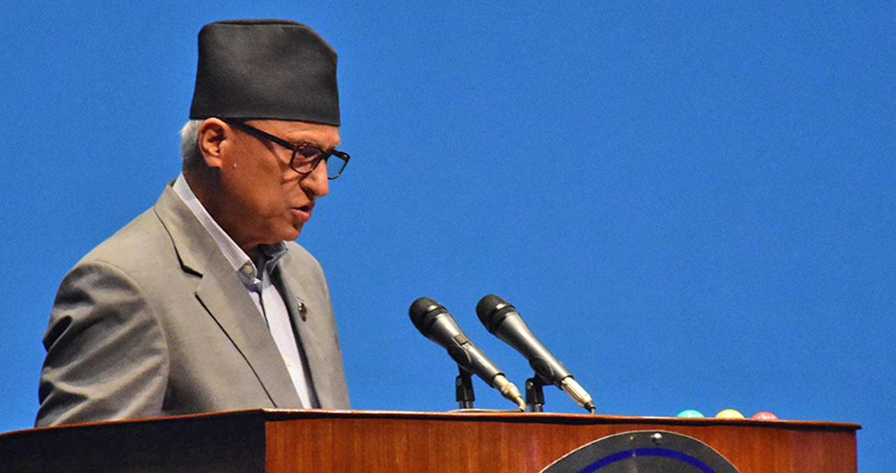 ओलीलाई मन्त्री बडुको प्रश्न : प्रतिपक्ष दलको नेताको गरिमा बच्यो कि सकियो ?