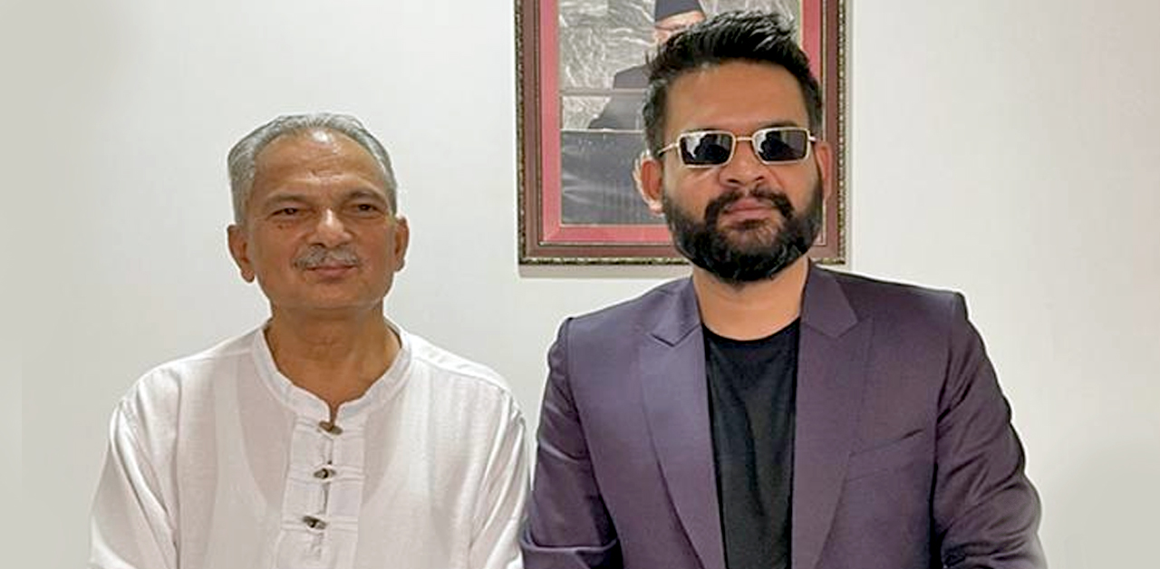 बाबुराम भट्टराईको फेसबुके सुझावलाई फेसबुकबाटै दिए बालेनले कडा जवाफ !