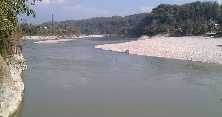 देवघाटमा नुहाउने क्रममा दुई जना बेपत्ता