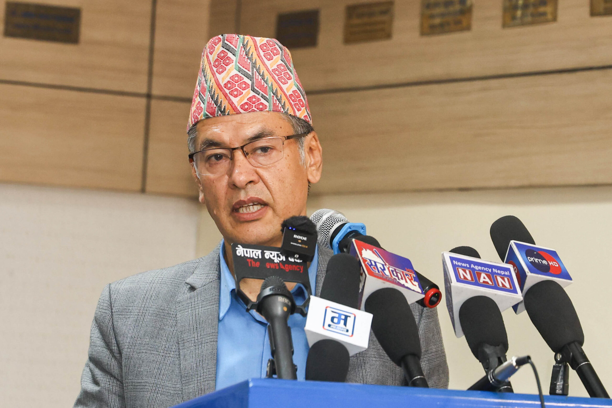 डेडिकेटेड र ट्रंक लाइनको बक्यौता उठ्न नसके लाइन काट्नेछौं : शाक्य