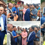 पीडितहरूको अवस्था बुझ्न नुवाकोट पुगे सञ्चारमन्त्री डा. विक्रम तिमिल्सिना